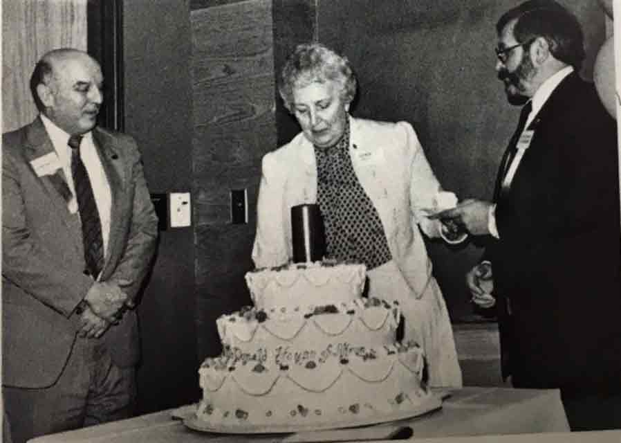 cutting cake